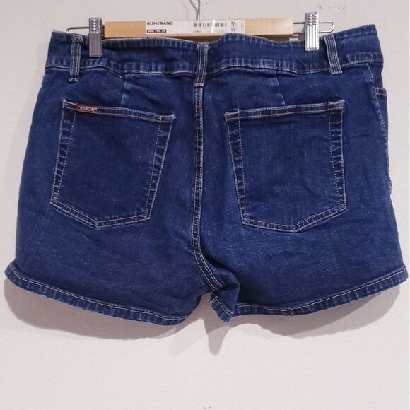 Jordache Lo-Rise Stetch Junior Shorts Size 15/16 - Picture 2 of 4
